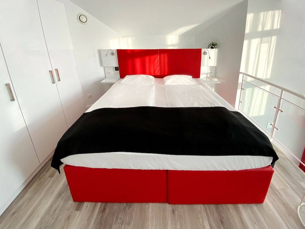 DORMERO Hotel Düsseldorf 2
