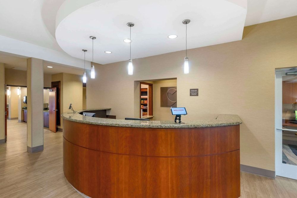 Comfort Suites Sarasota- Siesta Key 2
