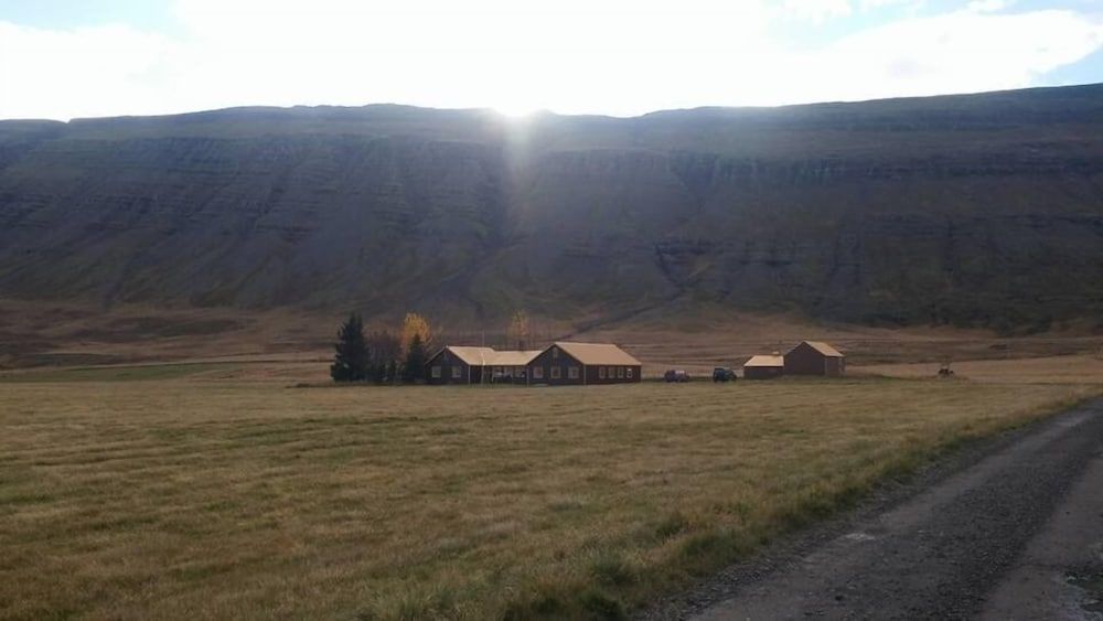 Skarð 1