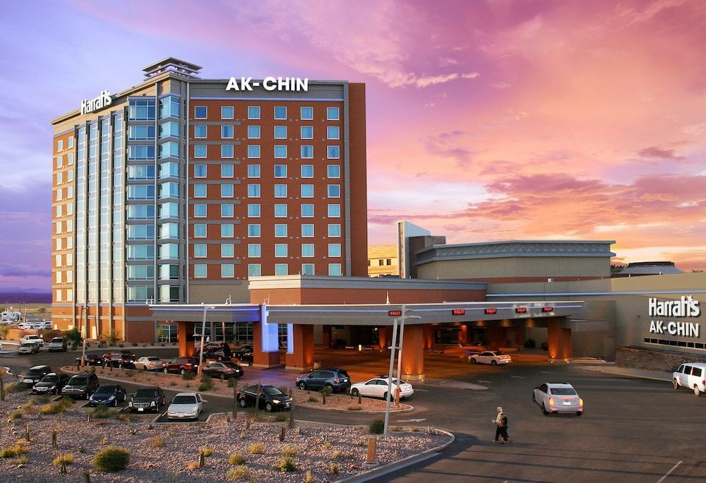 Harrah's Ak-Chin Hotel and Casino – A Caesars Rewards Destination 1