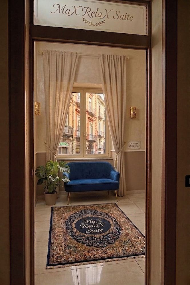 MaX RelaX Suite 2