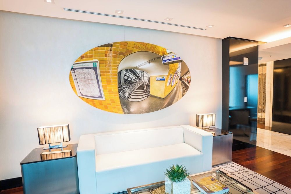 Hotel Beaux Arts, Autograph Collection 2