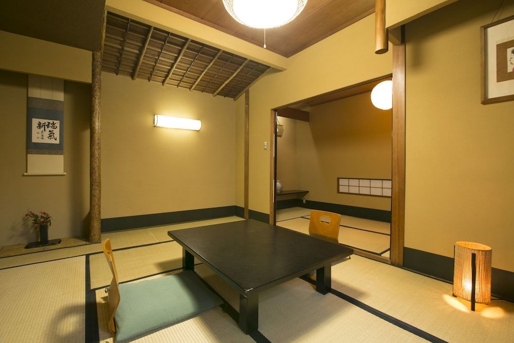 Gion Yoshiima 2