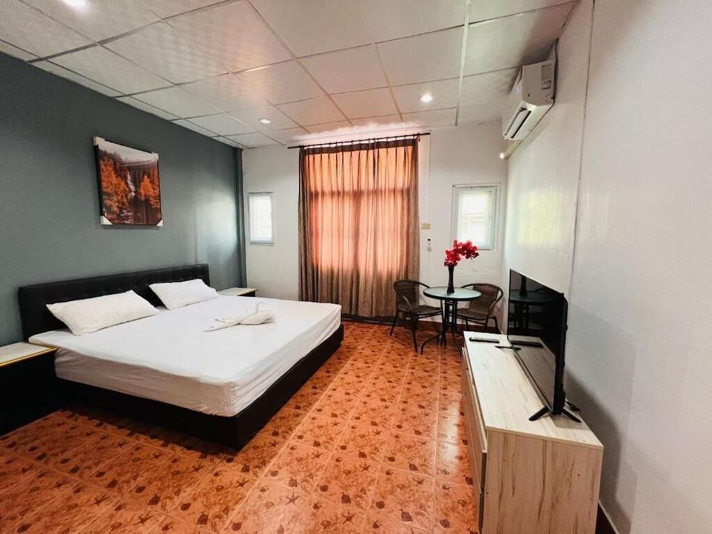 Patong Adventure Hostel 2