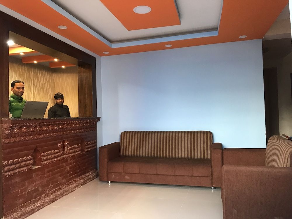 Hotel Rising Home 2
