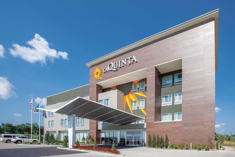 La Quinta by Wyndham Tulsa Broken Arrow 1