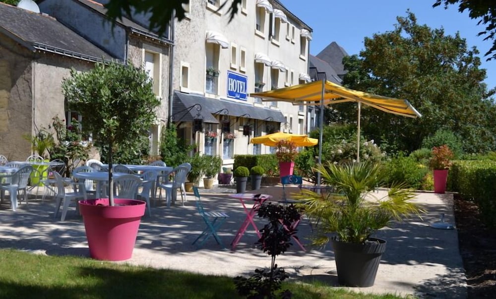 Hôtel Le Castel 1