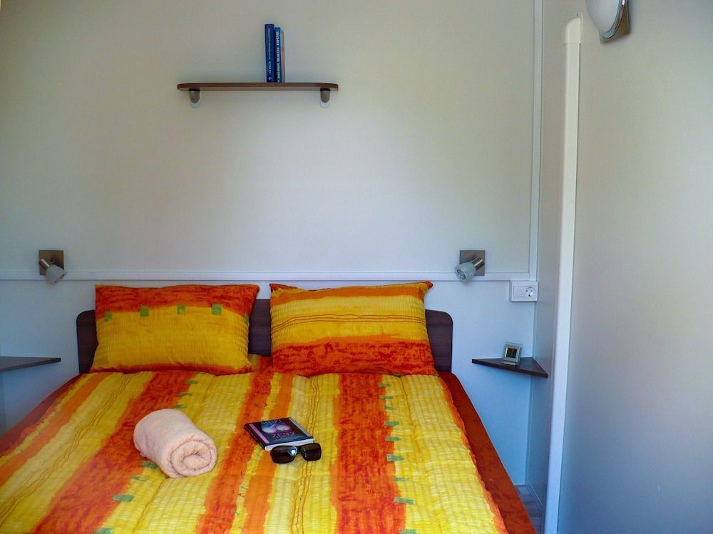 Victoria mobilehome in Village Residence Juliamare 2