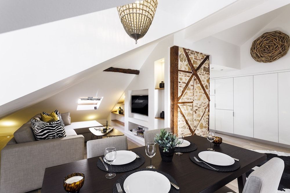 Madalena Downtown Luxury Duplex 1