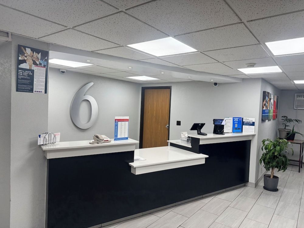 Motel 6 Eau Claire, WI 2