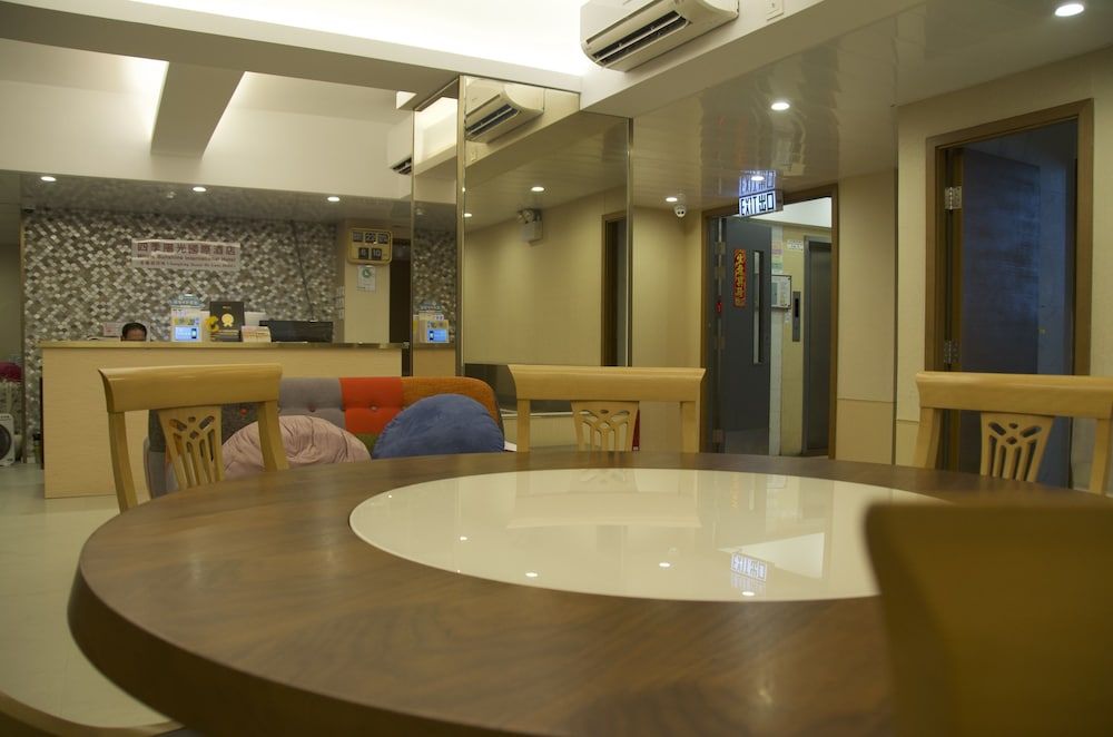 Whole Sunshine International Guest House 2