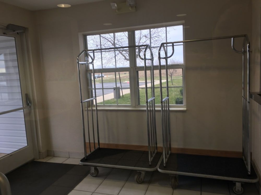 Microtel Inn by Wyndham Champaign 2
