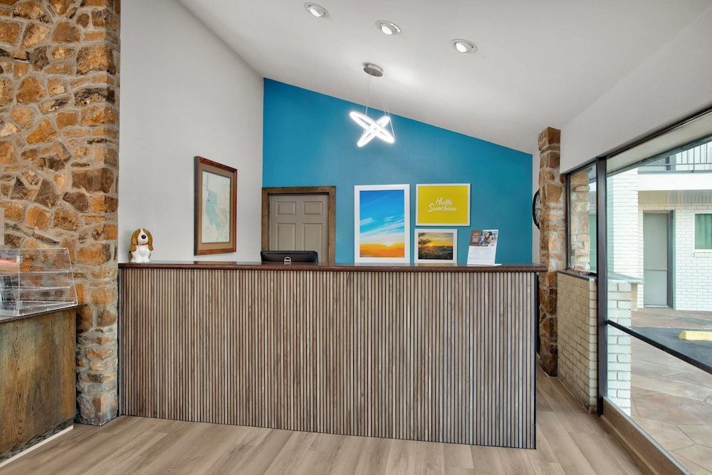 Days Inn by Wyndham Gatesville 2