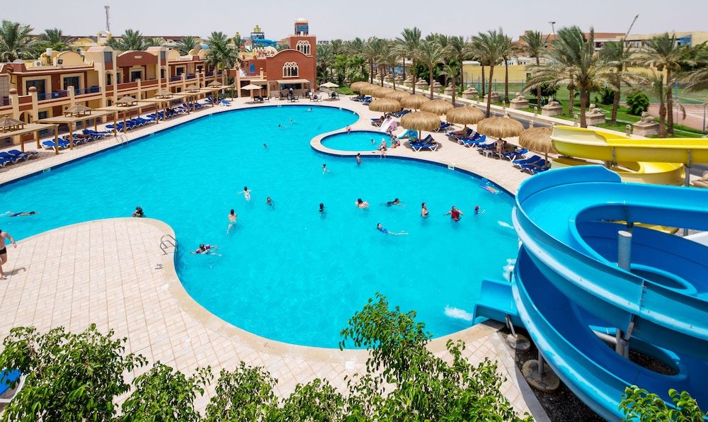 Mirage Bay Resort & Aqua Park 1