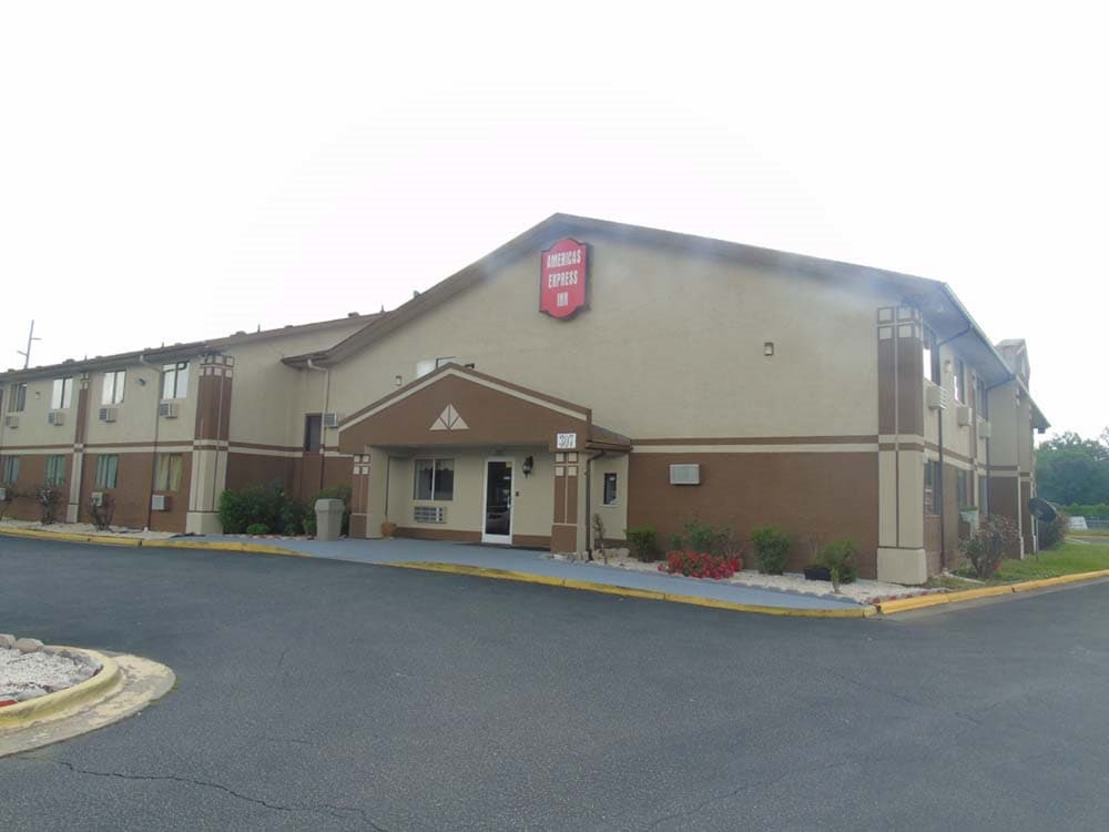 Americas Express Inn 1