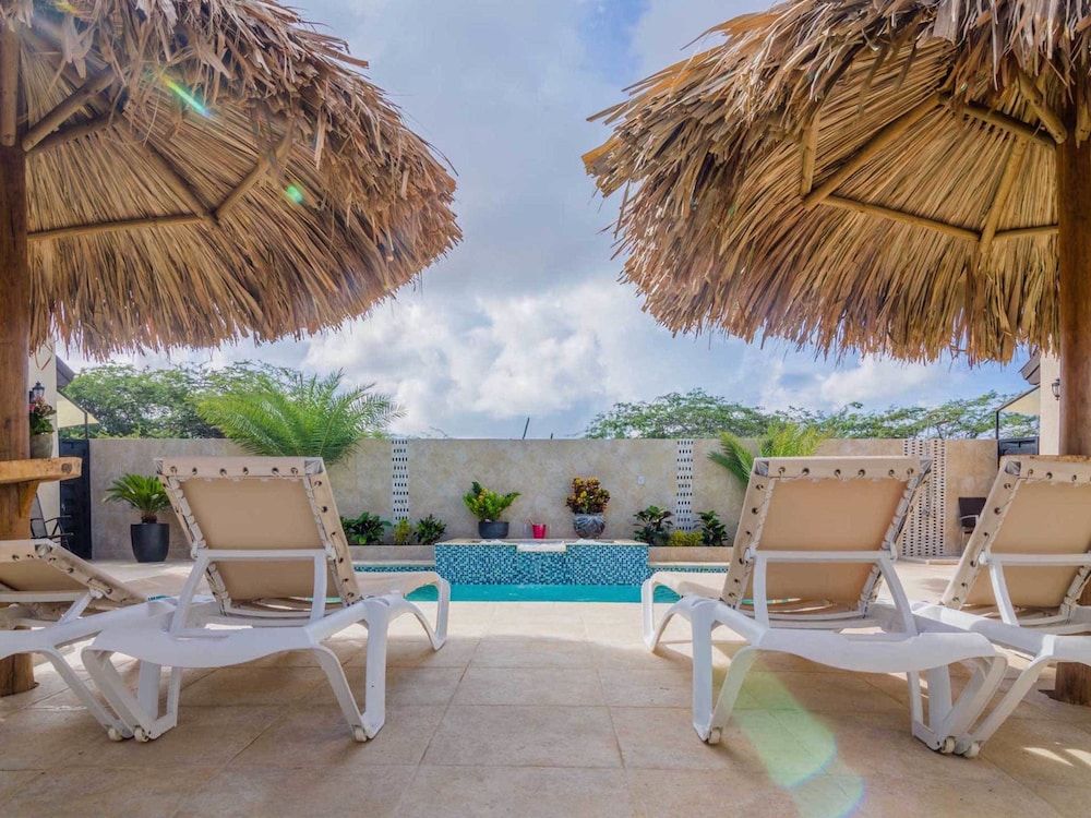 Golden Villas 1
