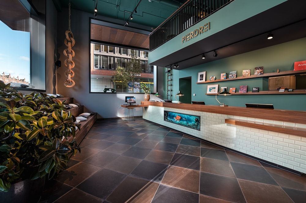 PIERDREI Hotel HafenCity Hamburg 1