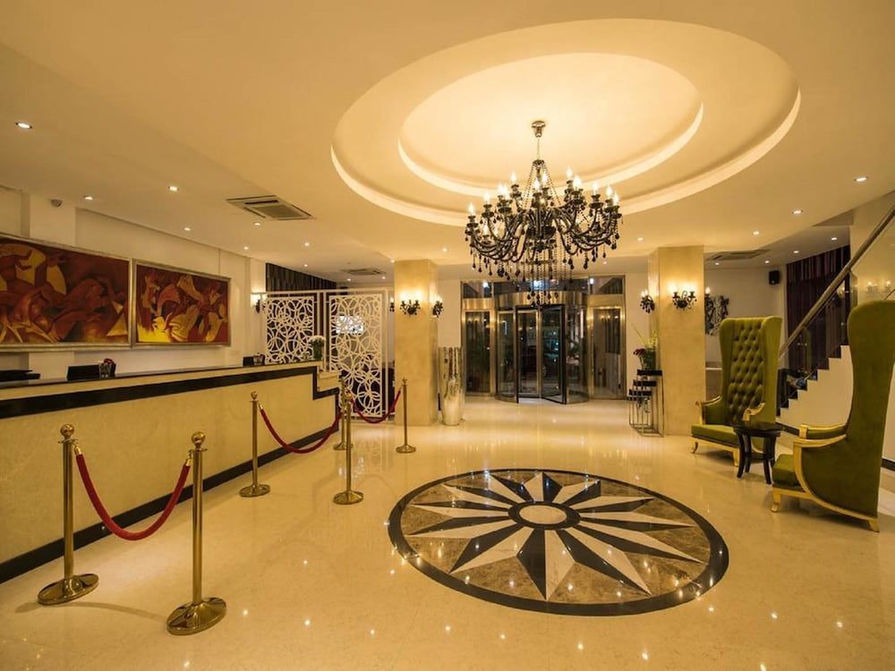 Palms Hotel 2