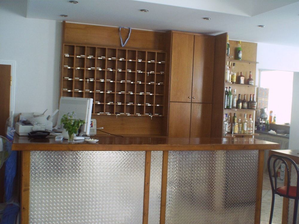 Vossos Hotel Apartments 2