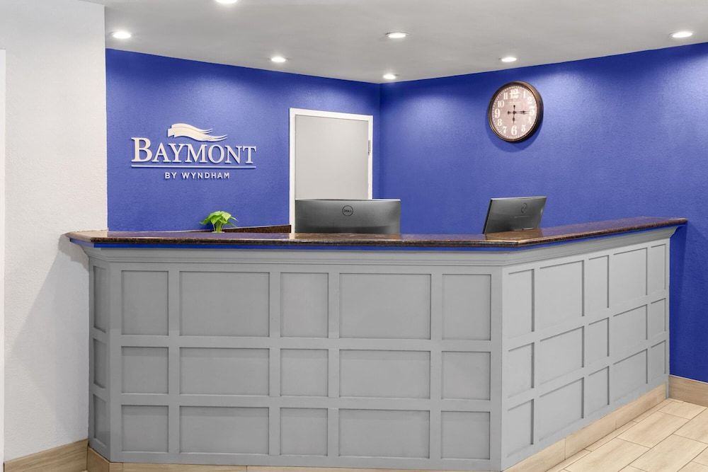 Baymont by Wyndham Indianapolis South 2