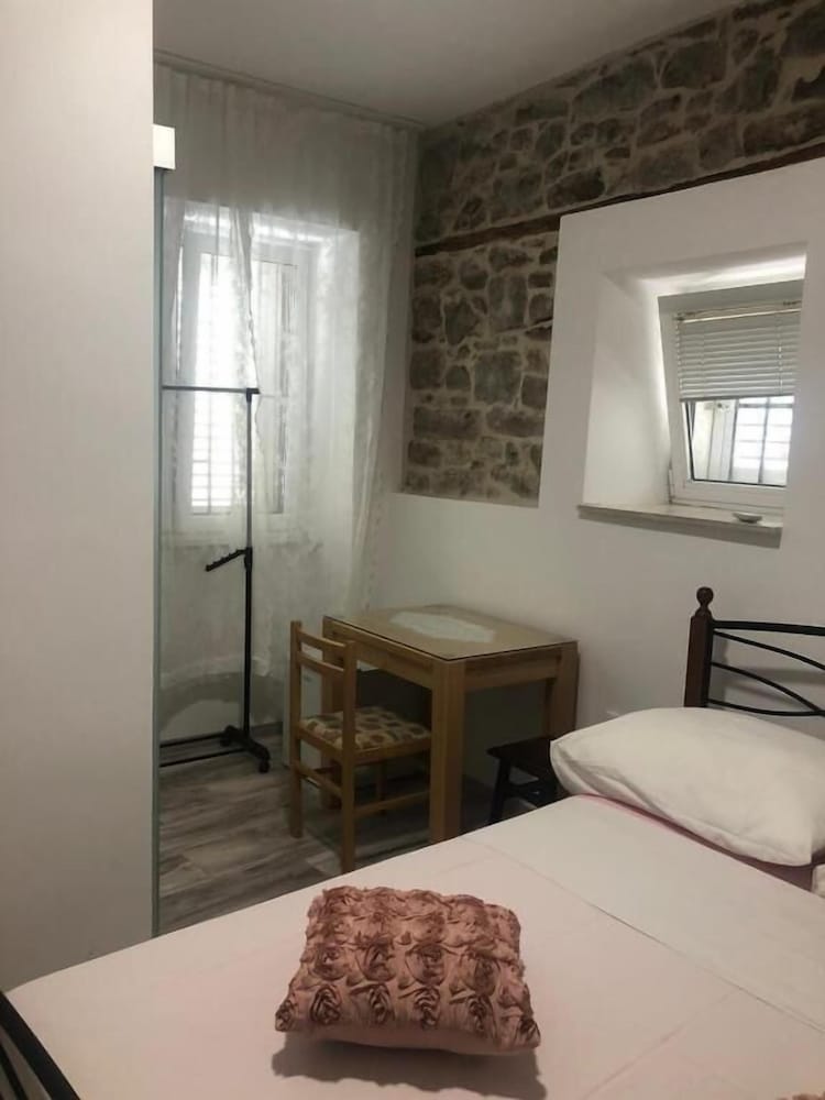Rooms Radunica street 1