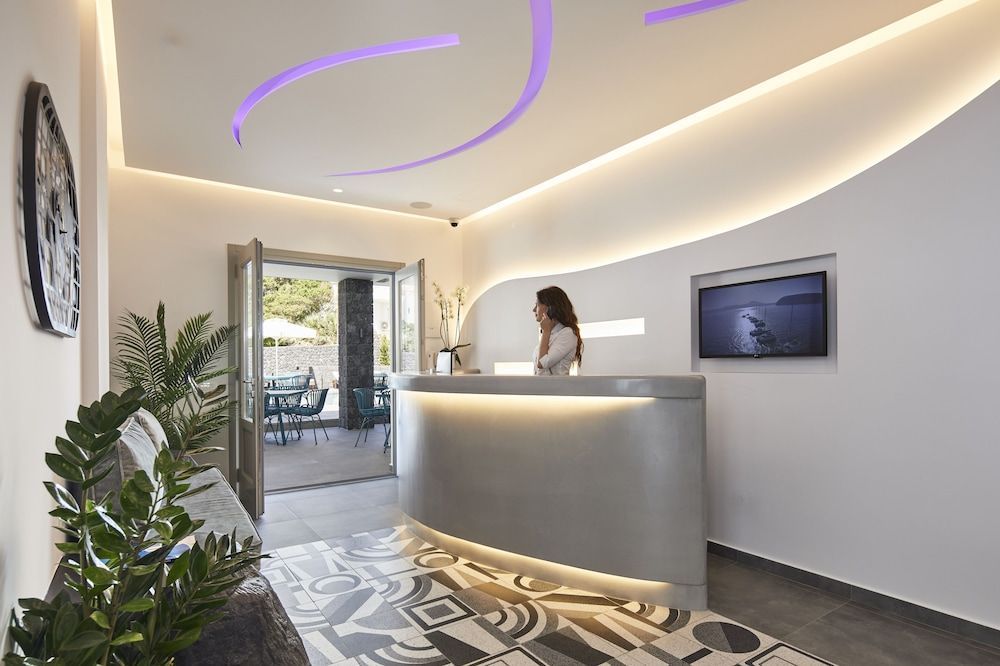 Mountain and Sea Suites 2