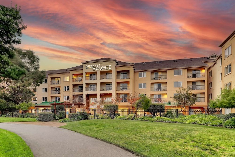 Sonesta Select San Francisco Airport Oyster Point Waterfront 1