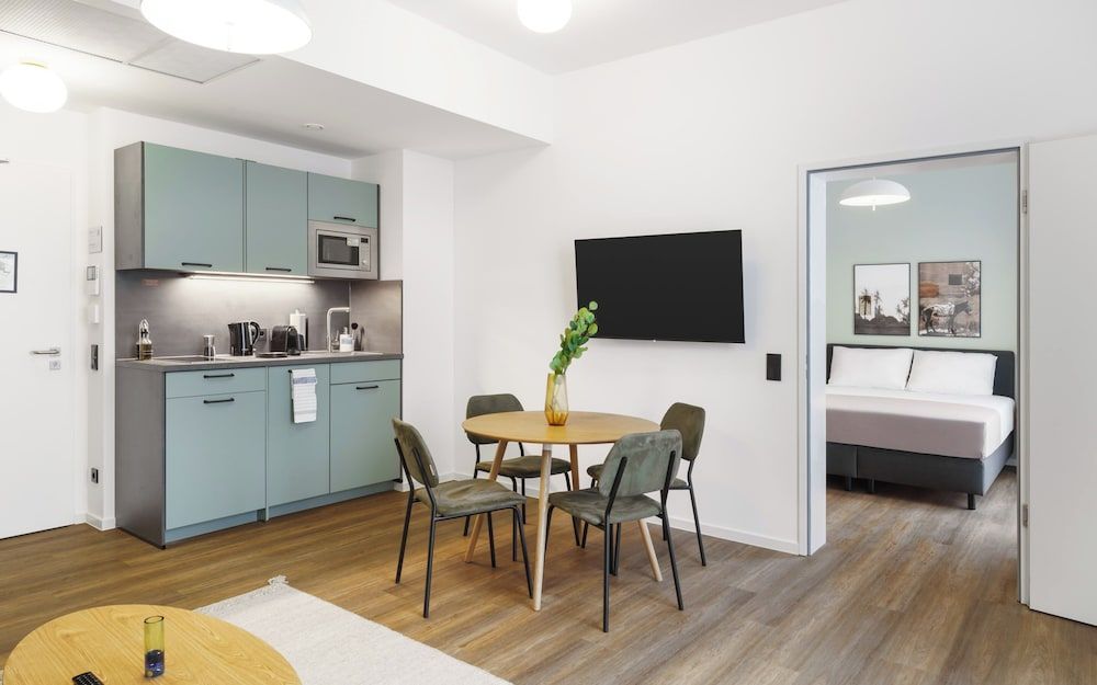 Limehome Berlin Sybelstraße 1