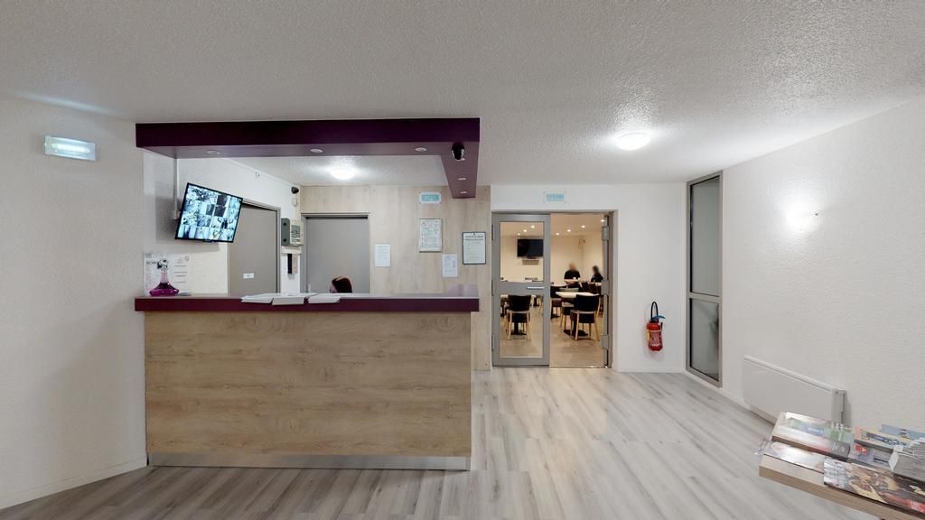 Kyriad Direct Lille Est - Stade Pierre Mauroy 2
