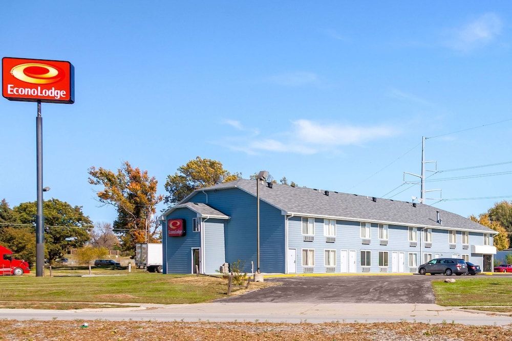 Econo Lodge Lincoln 1