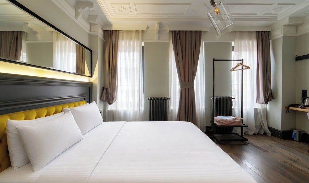 Taksim Avenue Hotel 1