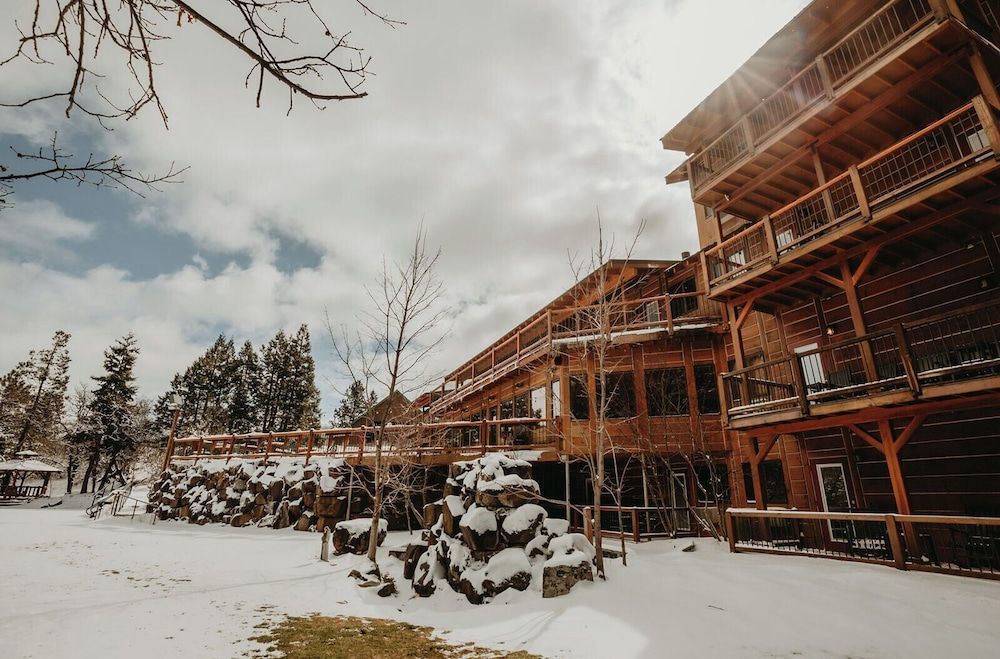 Callahan's Mountain Lodge 1
