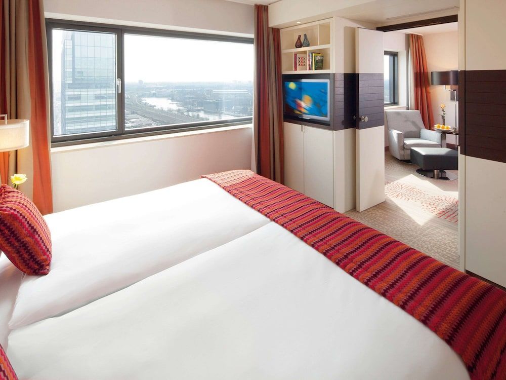 Movenpick Hotel Amsterdam City Centre 2