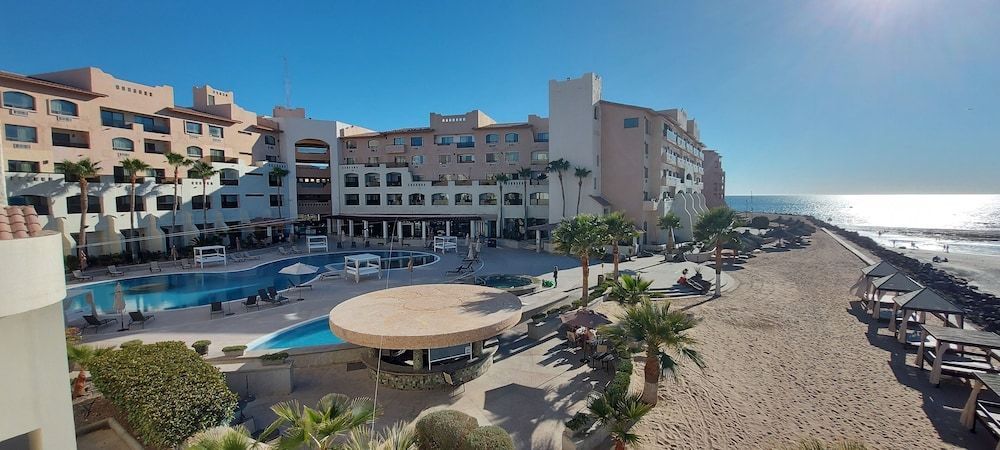 Peñasco del Sol Hotel 1