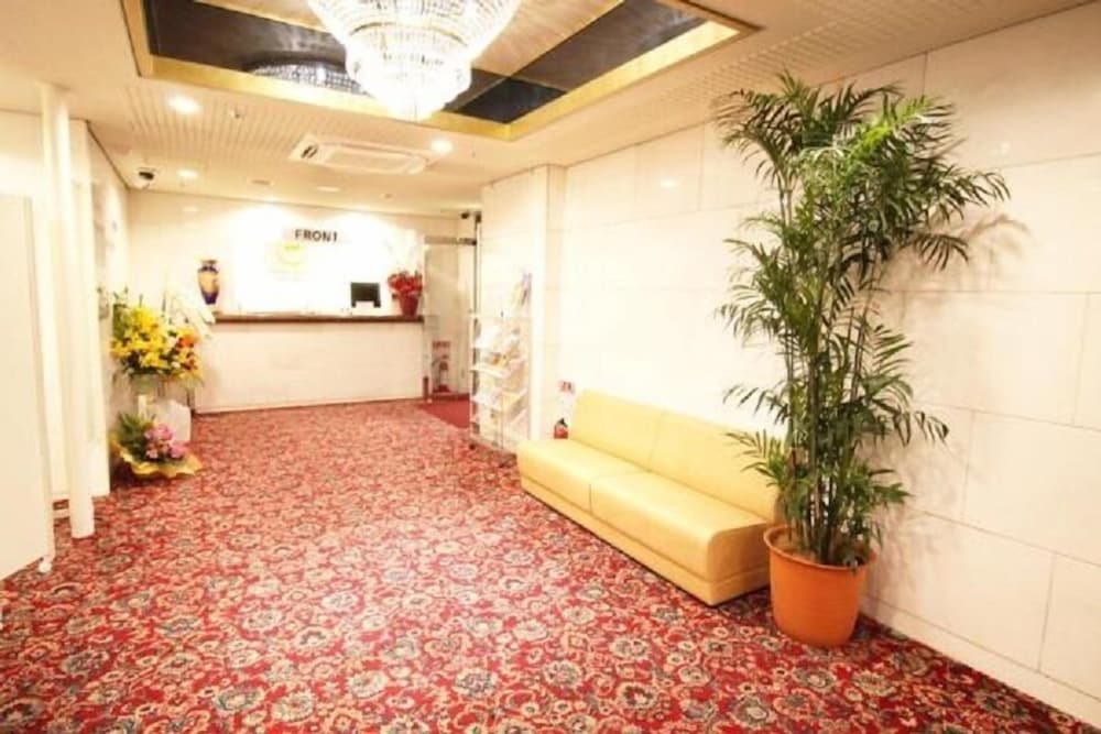 Royal Hotel Shinokubo 2