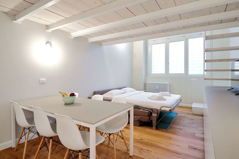 MILAN design Loft in great location 2