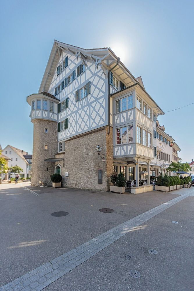 Hotel und Restaurant zum goldenen Kopf 1