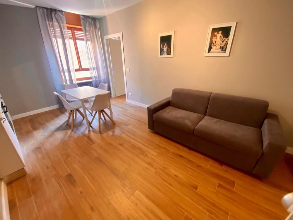 HH Hermoso Housing Asti 1