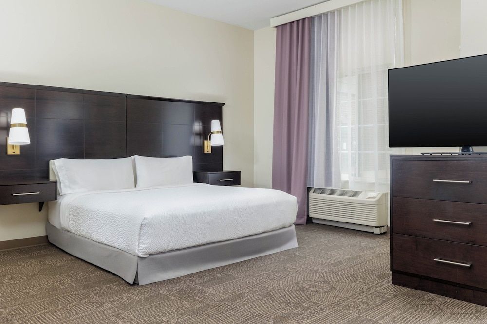 Staybridge Suites PHOENIX - CHANDLER by IHG 2