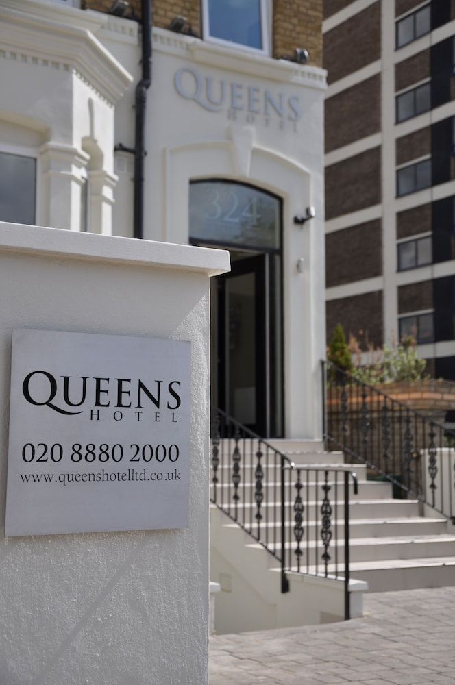 Queens Hotel 1