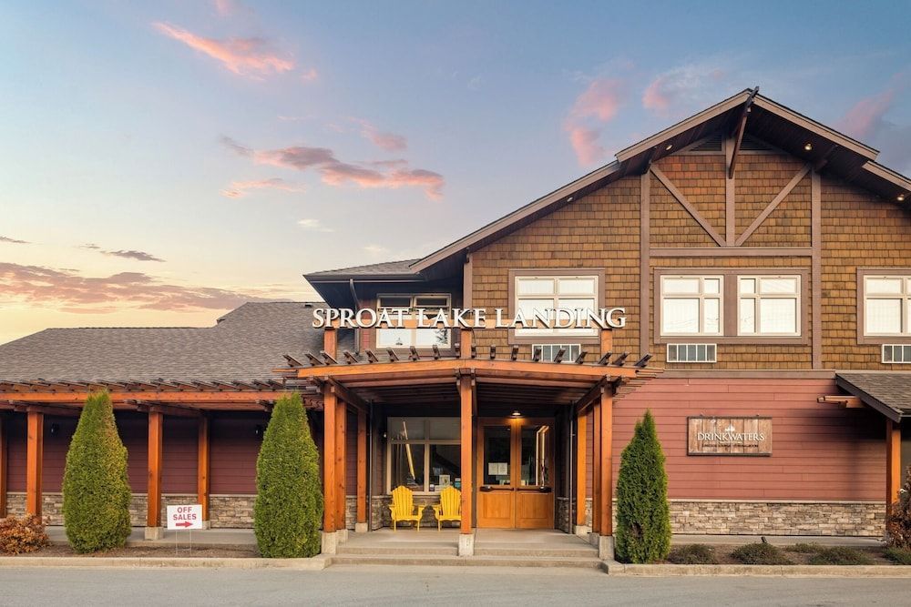 Sproat Lake Landing Resort 1