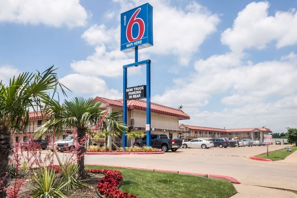 Motel 6-Mesquite, TX - Rodeo - Convention Ctr 1