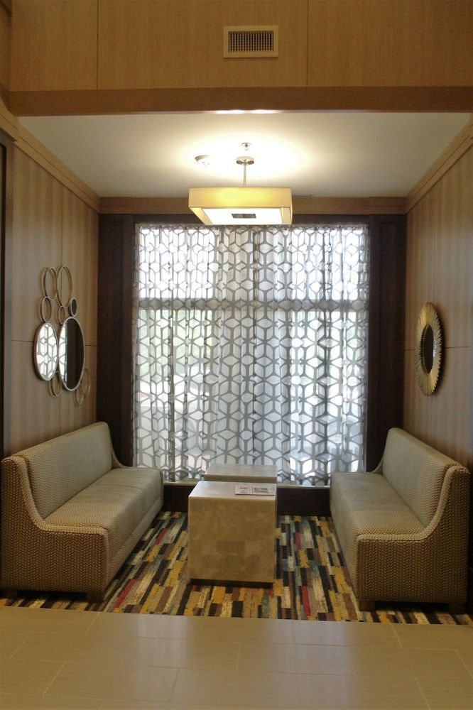 Crowne Plaza SHENANDOAH - WOODLANDS AREA by IHG 2