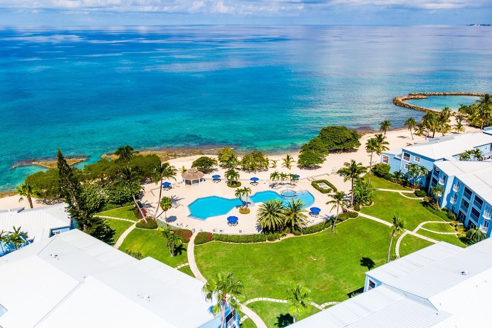 The Grandview Condos on Seven Mile Beach 1
