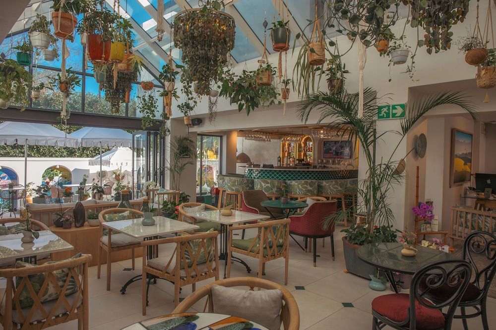Le Petit Manoir Boutique Hotel 1
