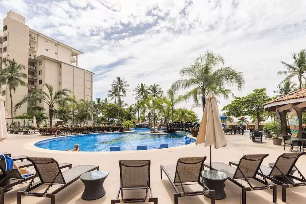 3 Bedroom Condo in Croc's Casino Resort 1