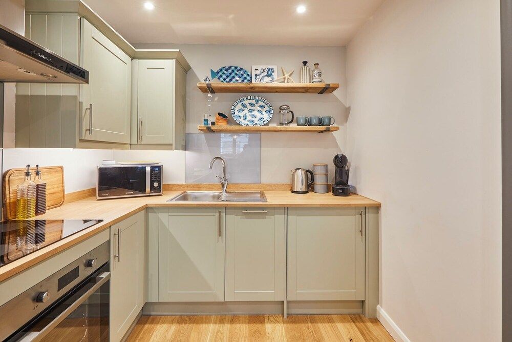 Host & Stay - Breckon Cottage 2