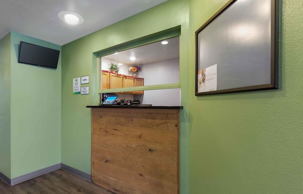 Extended Stay America Select Suites - Phoenix - North 2