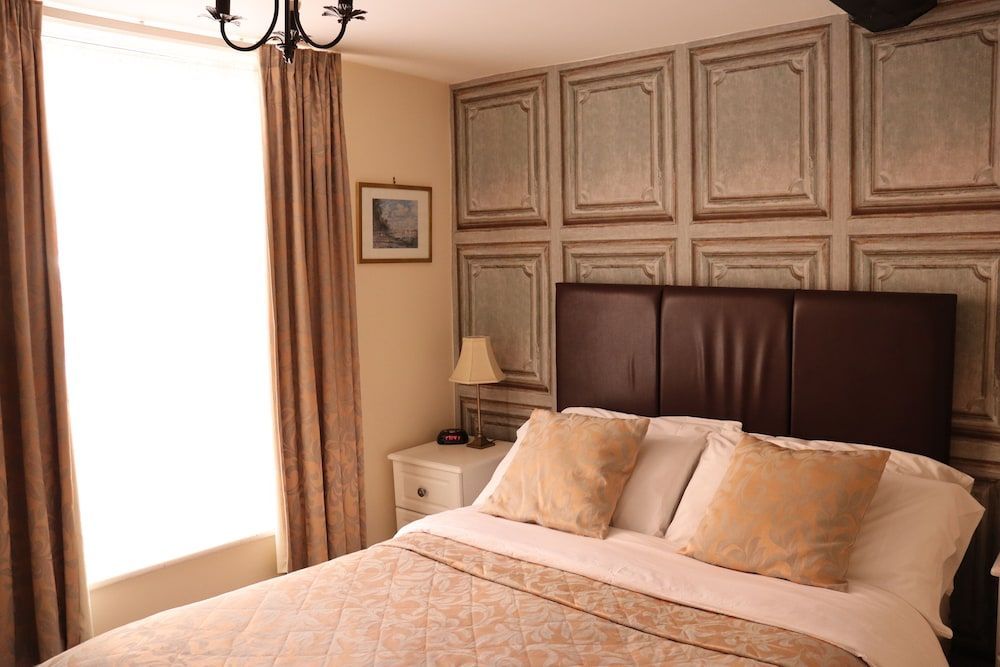 The Croft 1