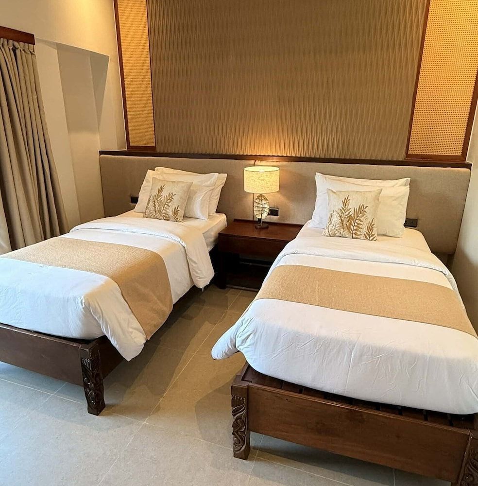 Paris - Busuanga - Awapuhi Hotel & Resort, Busuanga - Busuanga